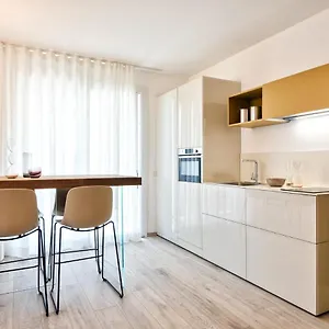 albamarina-residence.hotelinveneto.com/