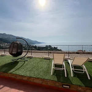 Un Mare Di Fiori Gospodarstwo agroturystyczne Ventimiglia