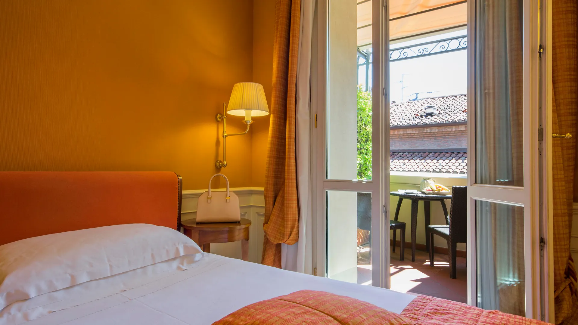 Hotel Corona D'Oro 1890 Bologna 4*,  Italy