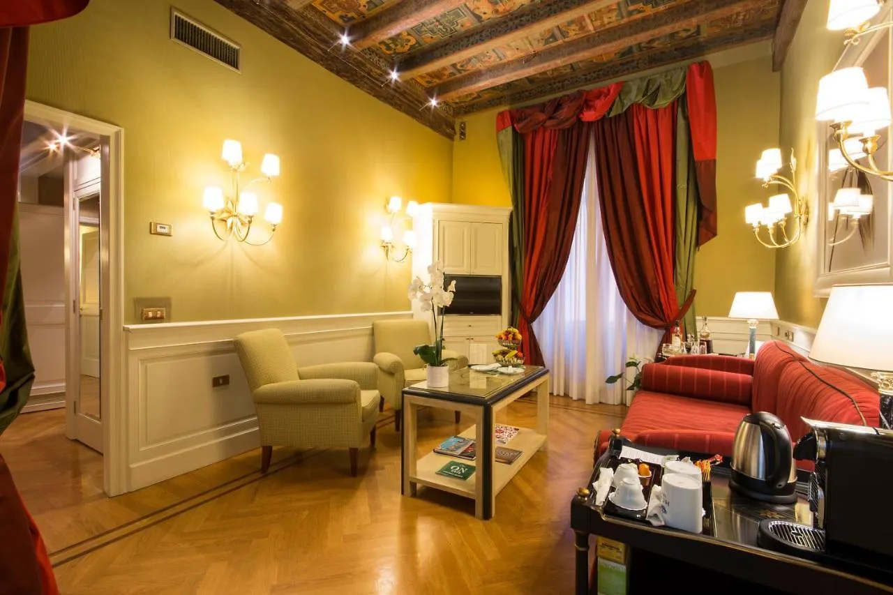 Hotel Corona D'Oro 1890 Bologna